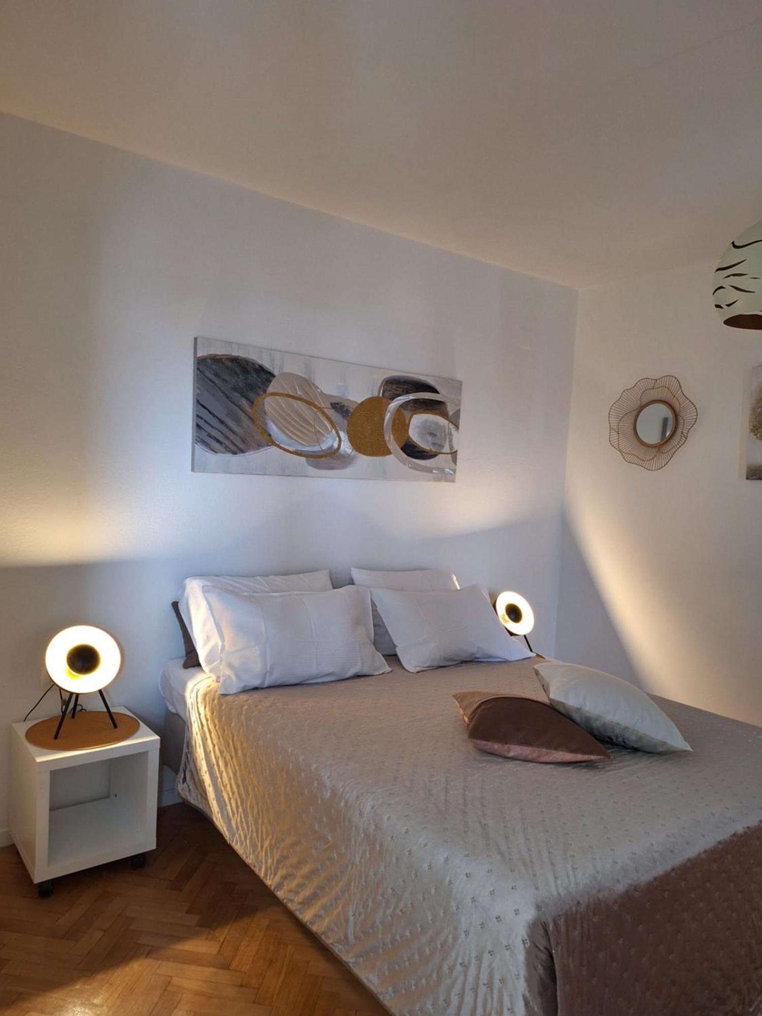 Apartments Miki 2 Novalja Eksteriør bilde