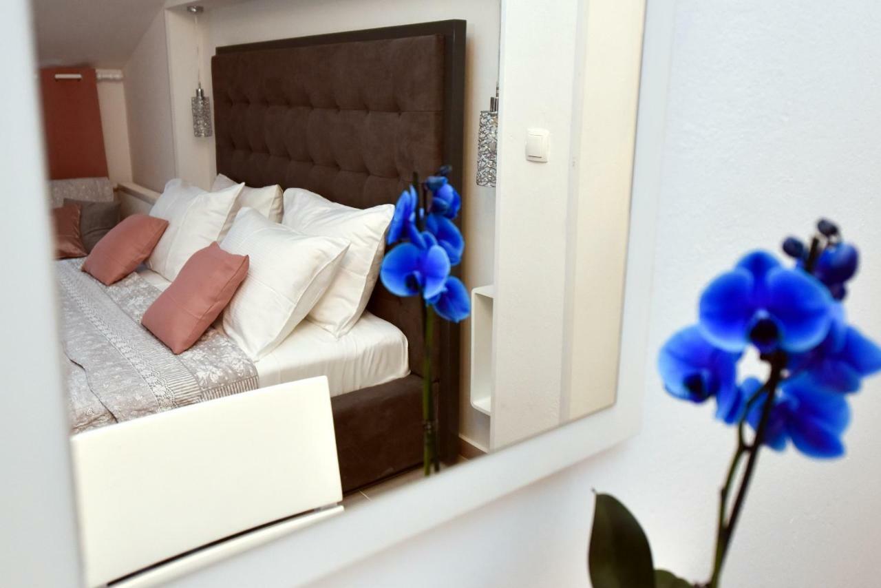 Apartments Miki 2 Novalja Eksteriør bilde